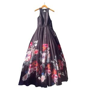 Anny Lee Bridal Medium Black Floral Sleeveless Open Back Maxi Fit Flare Dress
